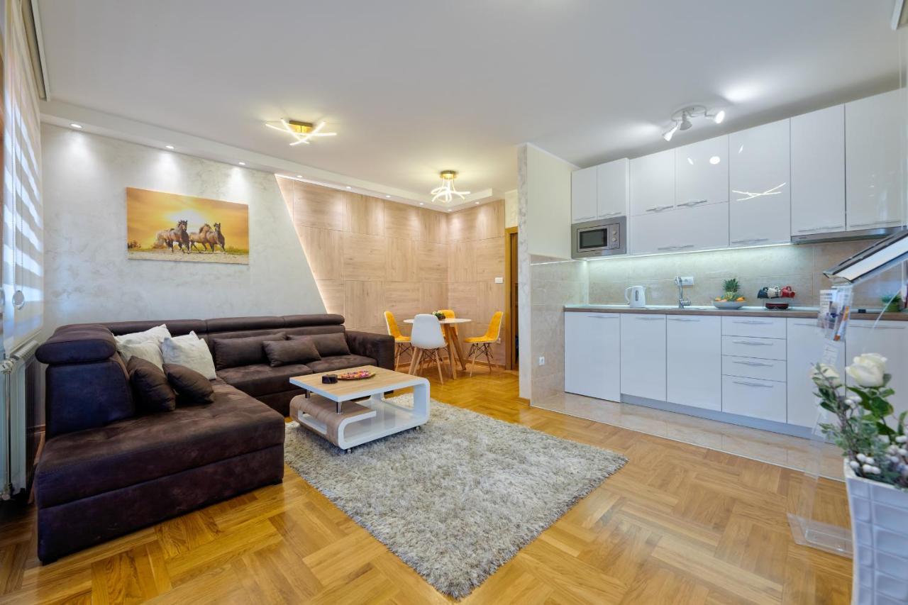 Apartment Papillon 3 Zlatibor Esterno foto
